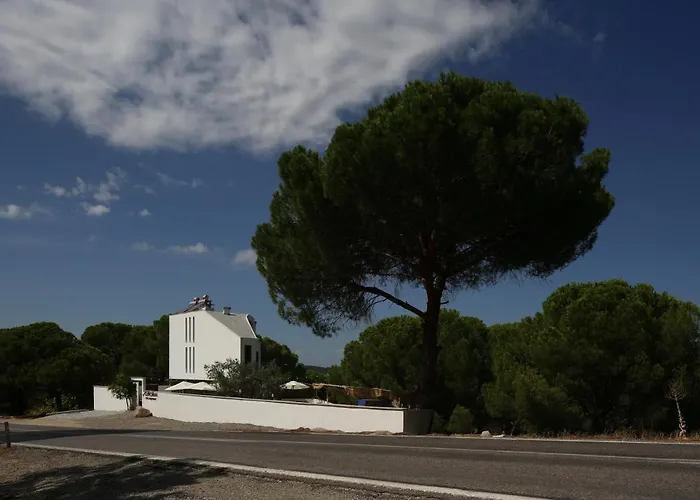 Kozakorman & Restaurant Hotel *