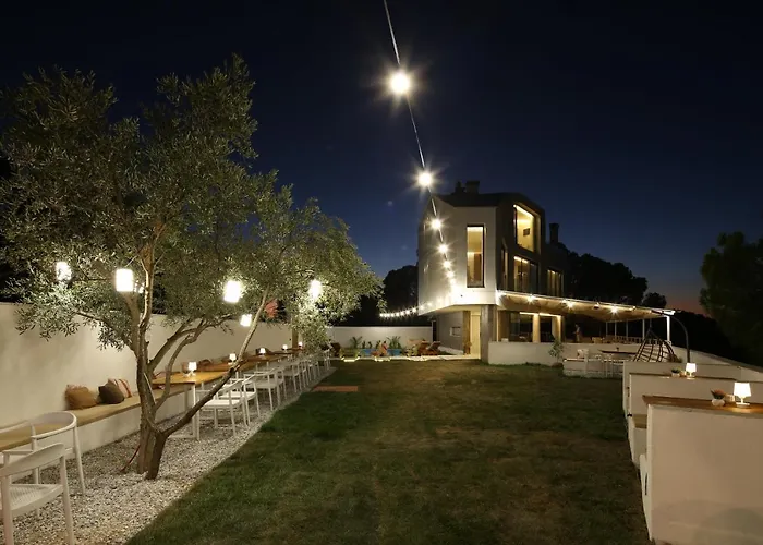 Отель Kozakorman & Restaurant